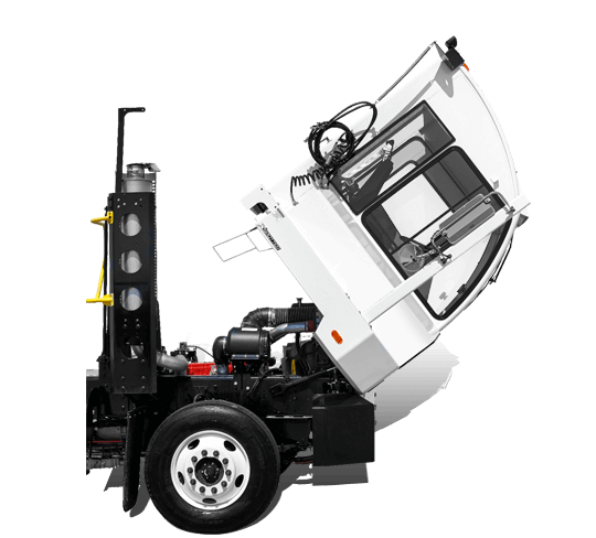 Autocar Terminal Tractor Engine Bay